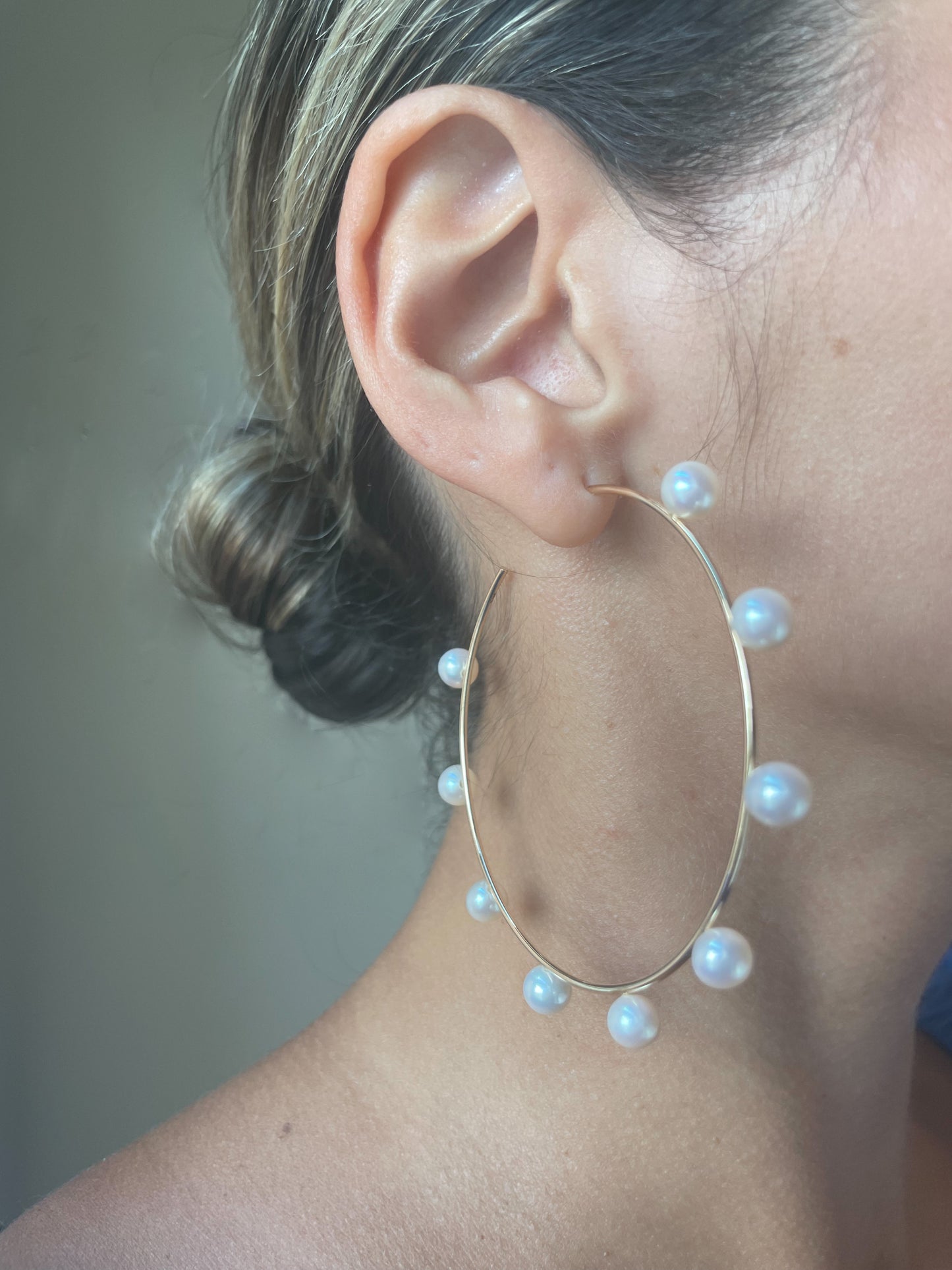 Diana Pearl Hoops Large