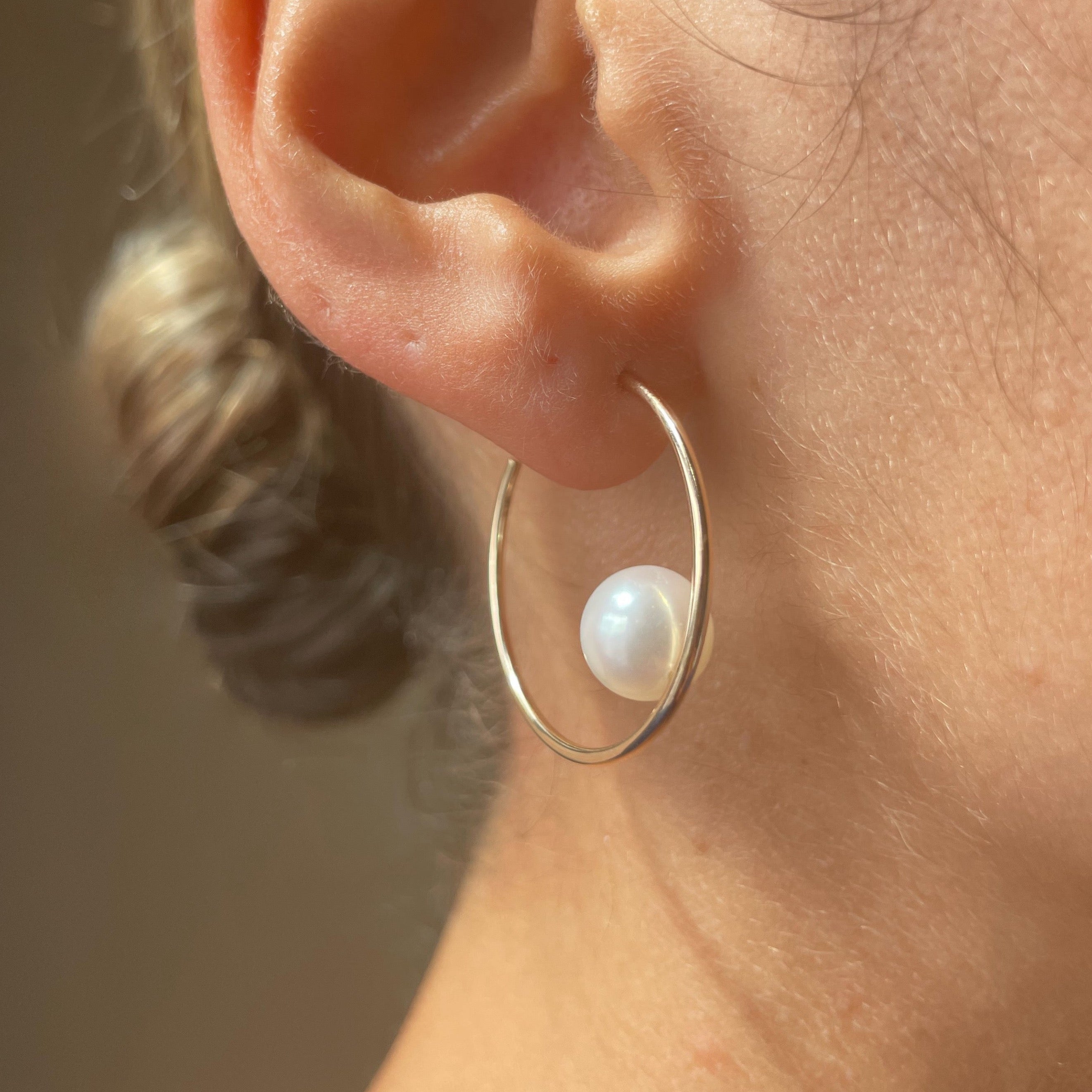 Diana Single Pearl Hoops Small